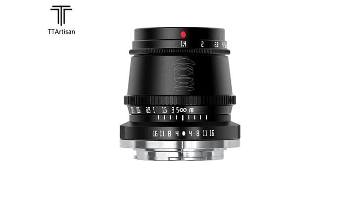 銘匠光学 TTArtisan 35mm f/1.4 単焦点レンズ　MFTマウント