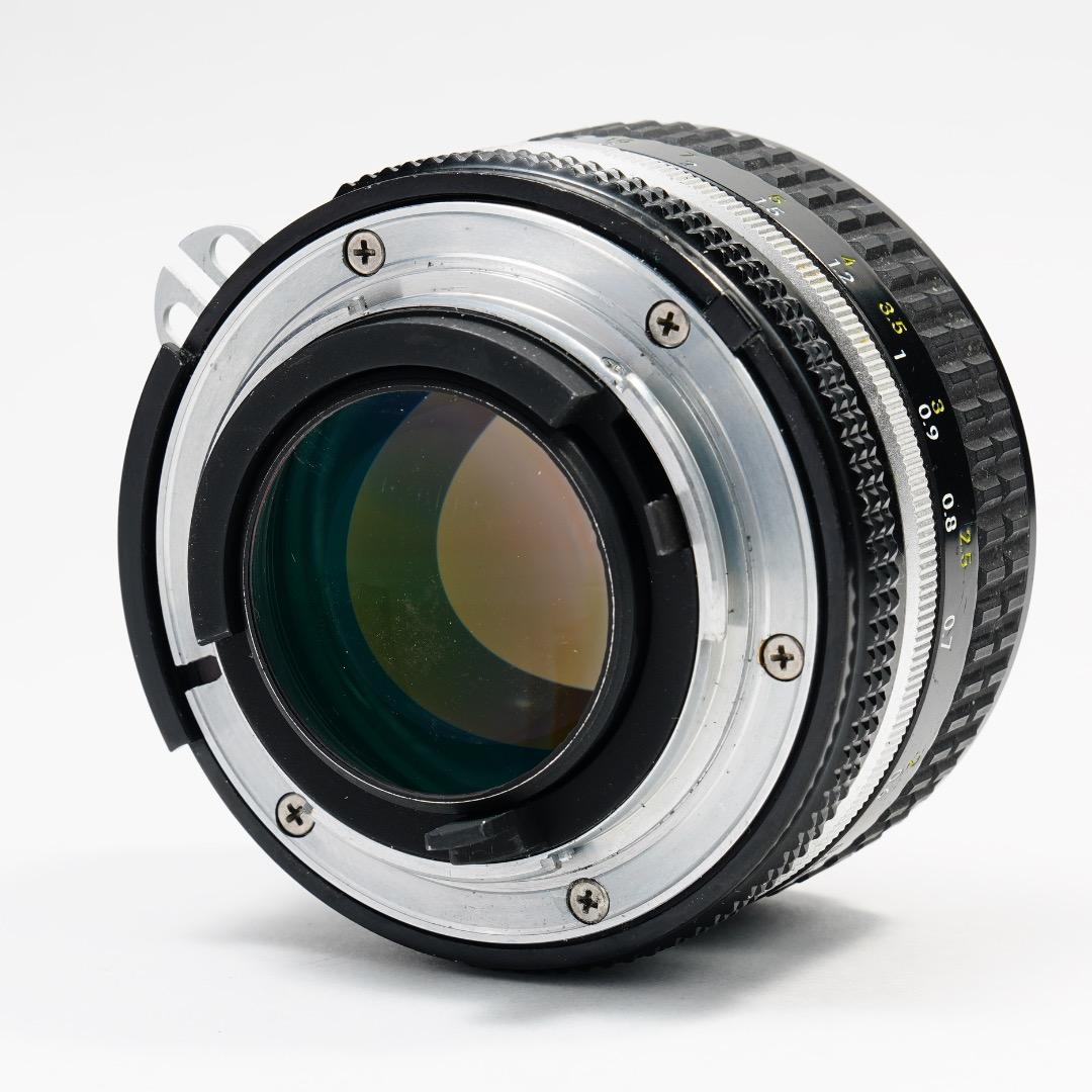 【極美品】動作◎ ニコン　Ai Nikkor 50mm F1.4 905