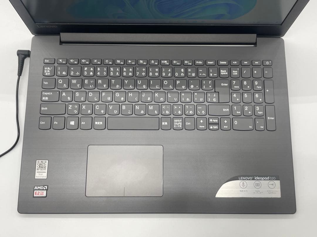 SSD Windows11 Lenovo ノートパソコン オフィス搭載！