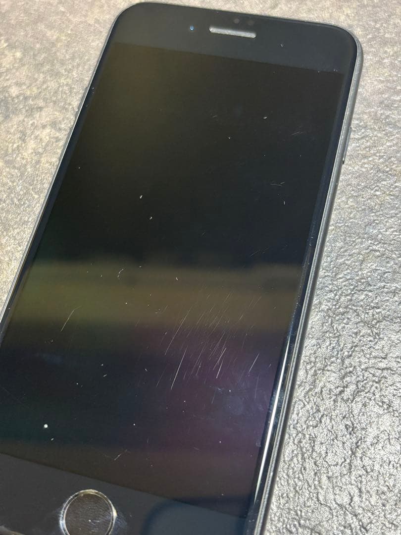 iPhone SE 第二世代　128GB ブラック 本体