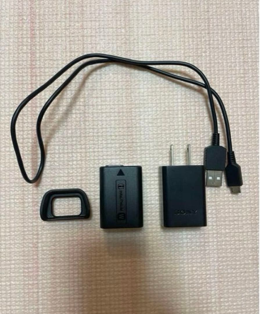 【お値下げしました！】SONY α6300 ミラーレス一眼　レンズキット