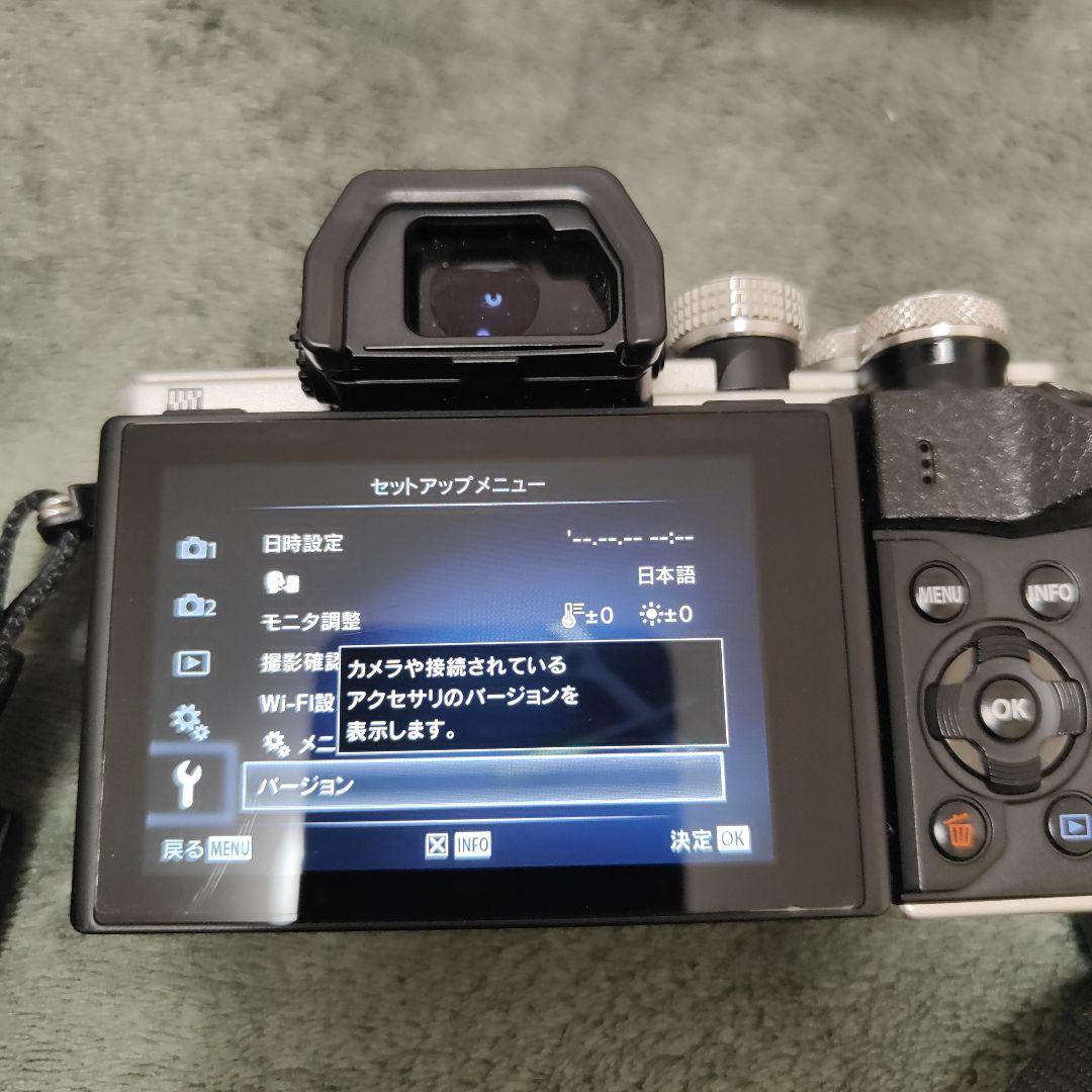 OLYMPUS OM-D E-M10 Mark ⅱ ミラーレス 本体