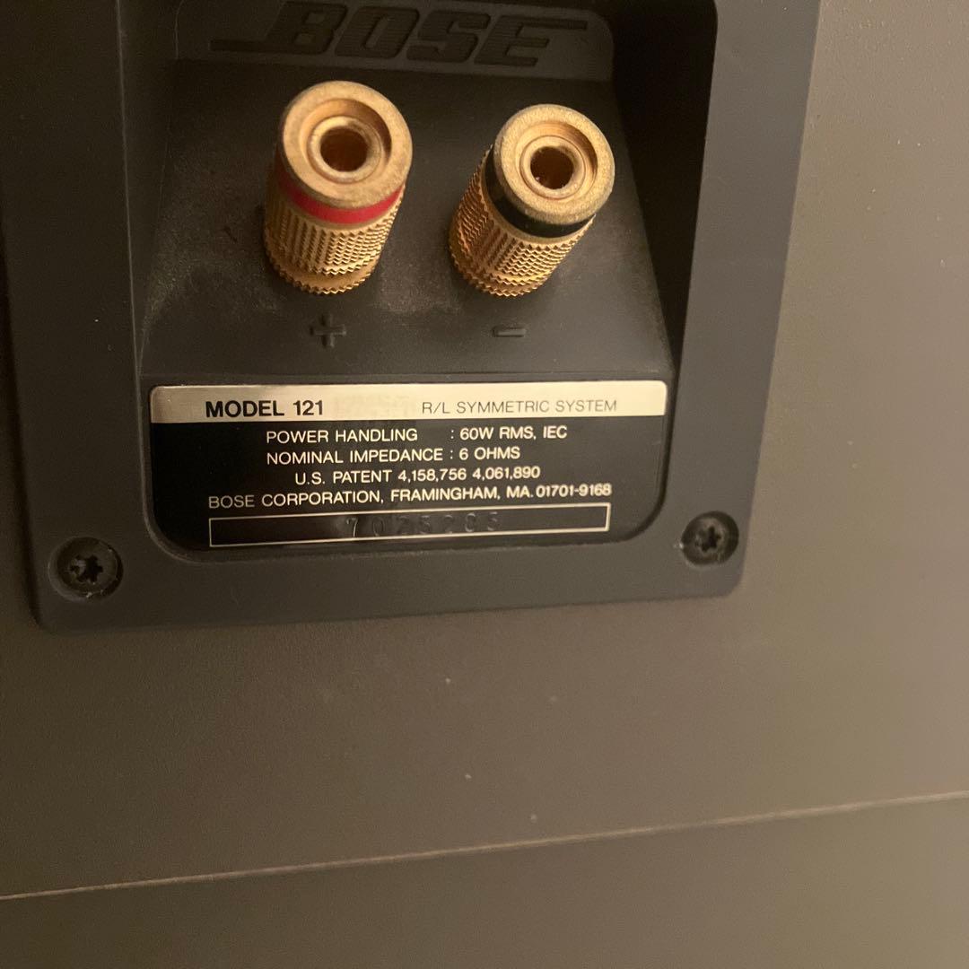 スピーカー・ウーファー BOSE MODEL 121