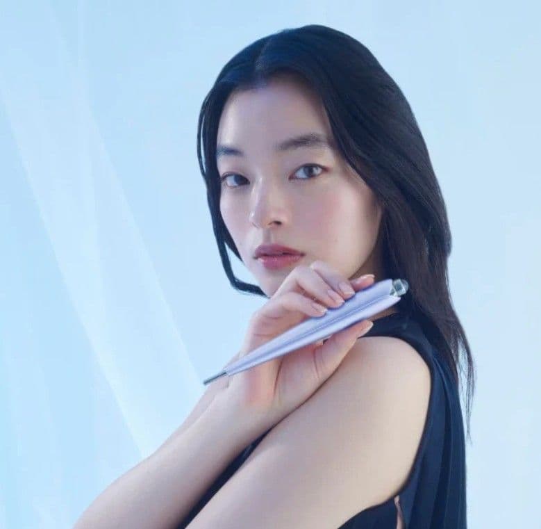 新品 STELLA BEAUTE ビューティフェイススティックRin