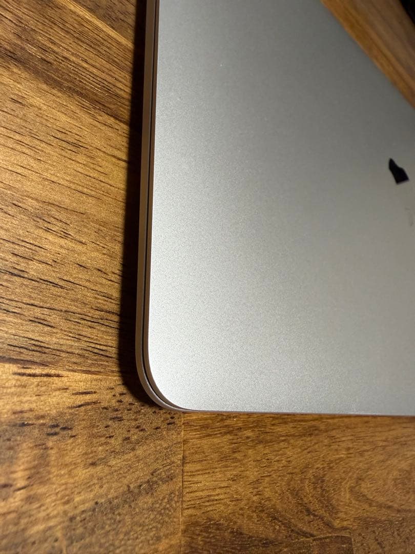 【美品】Apple MacBook Air（1T）