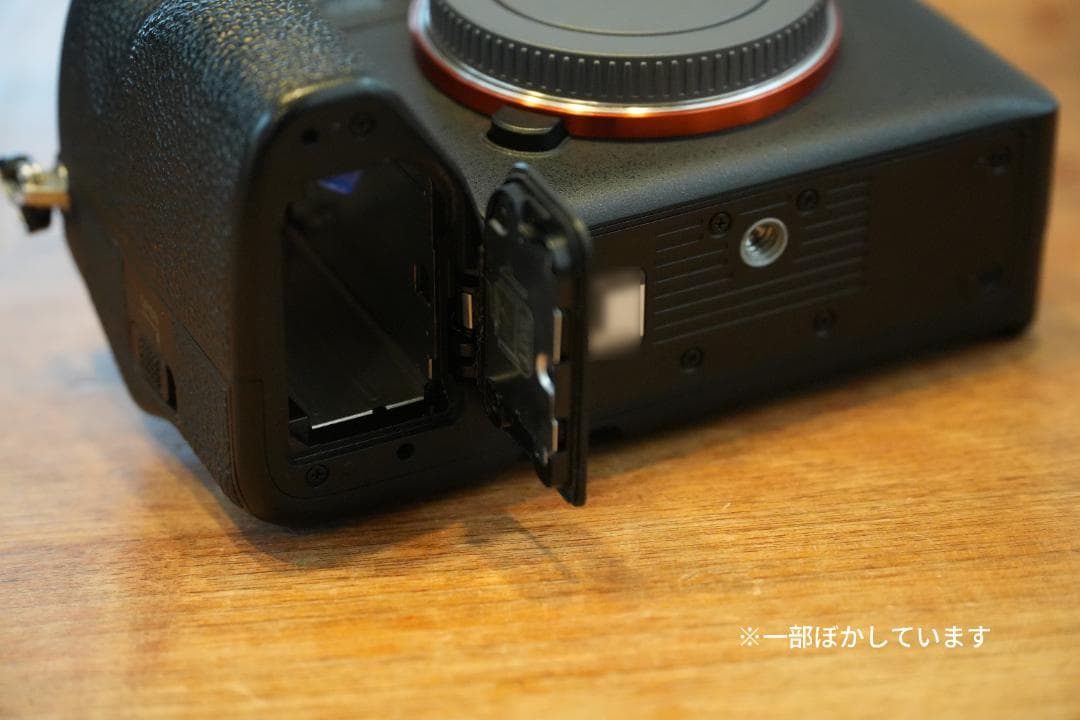 SONY α7 IV ミラーレスカメラ 本体と付属品
