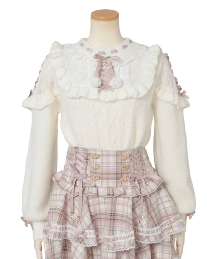 LIZLISA スピンドルポンポンニットトップス