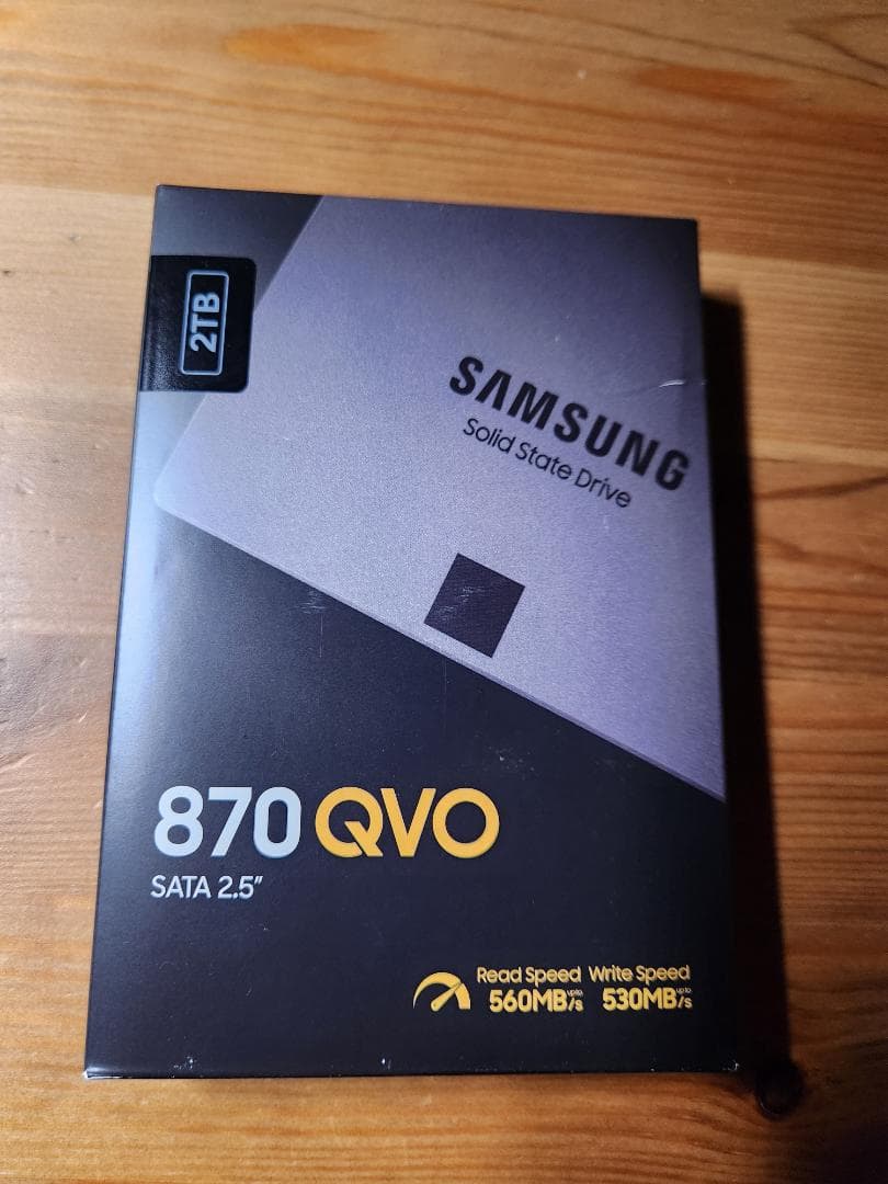 内蔵型SSD Samsung 870 QVO 2TB SSD