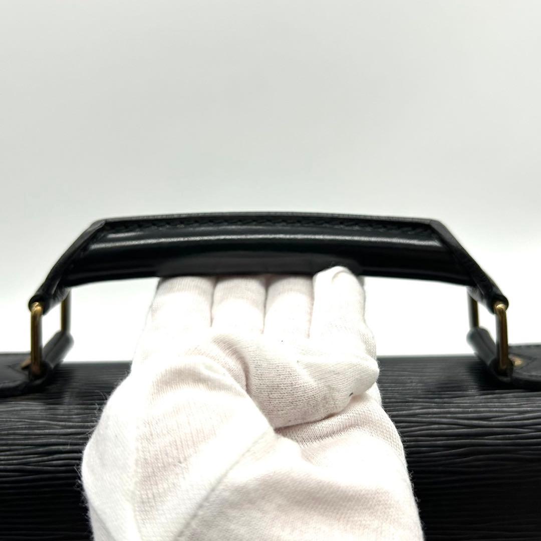 ルイヴィトン　セルヴィエットコンセイエ　ビジネスバッグ　エピ　レザー　黒