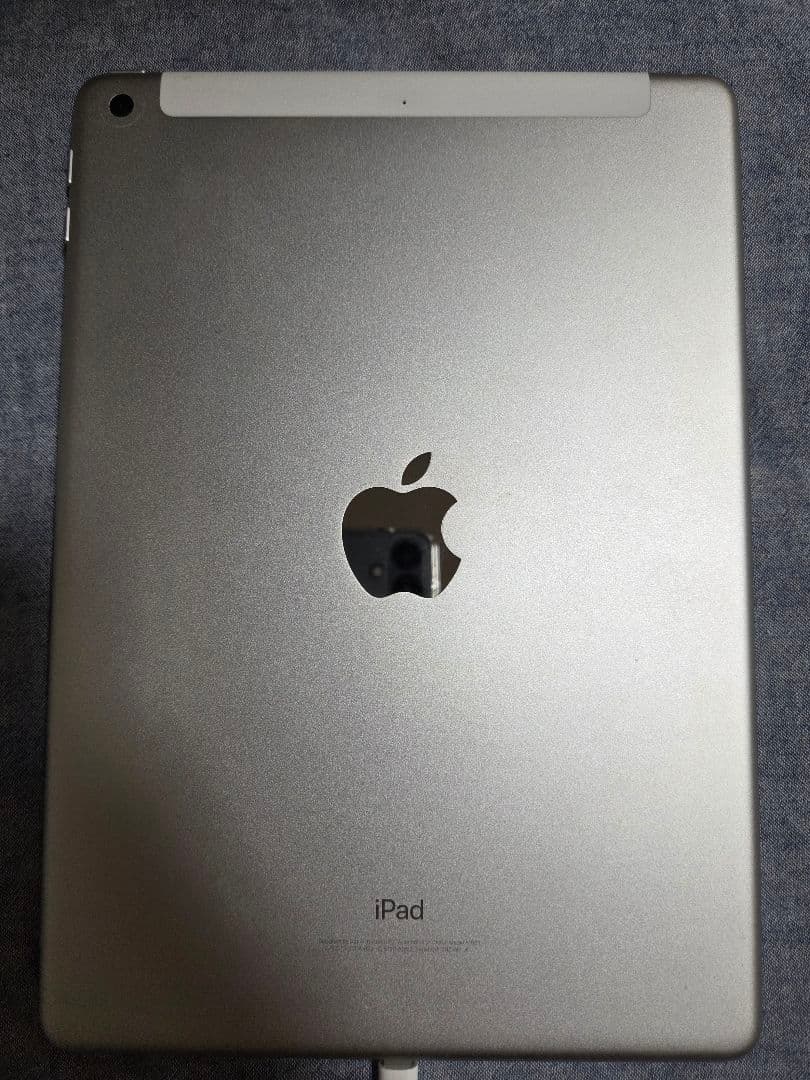 iPad無印 第5世代（2018年モデル）32GB
