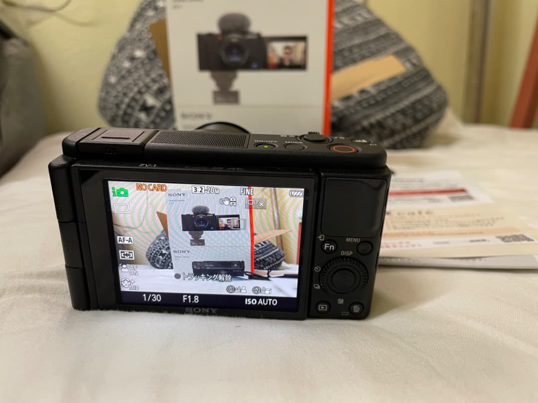 (ビタミンC) Sony ZV-1