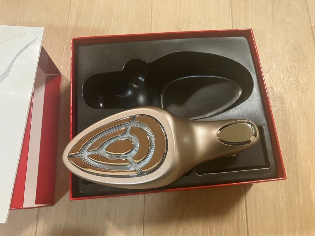 MEラボンエクラ美顔器