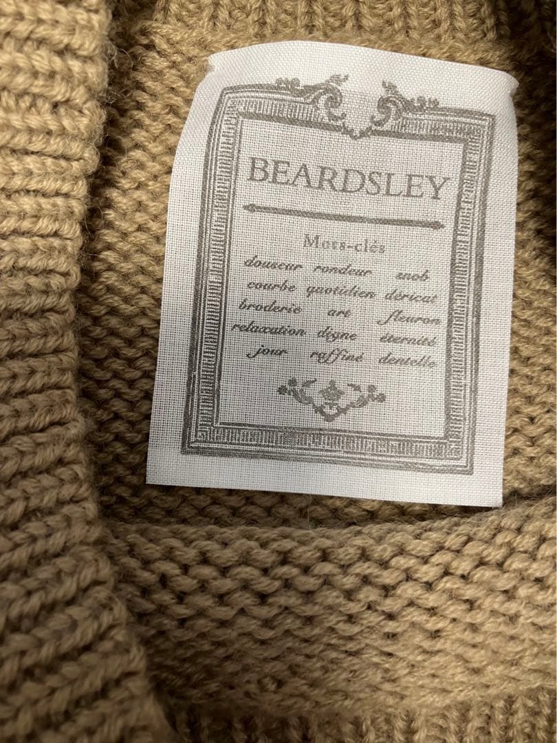 BEARDSLEY ビアズリー花ジャガードニット フラワー 袖ジャガード