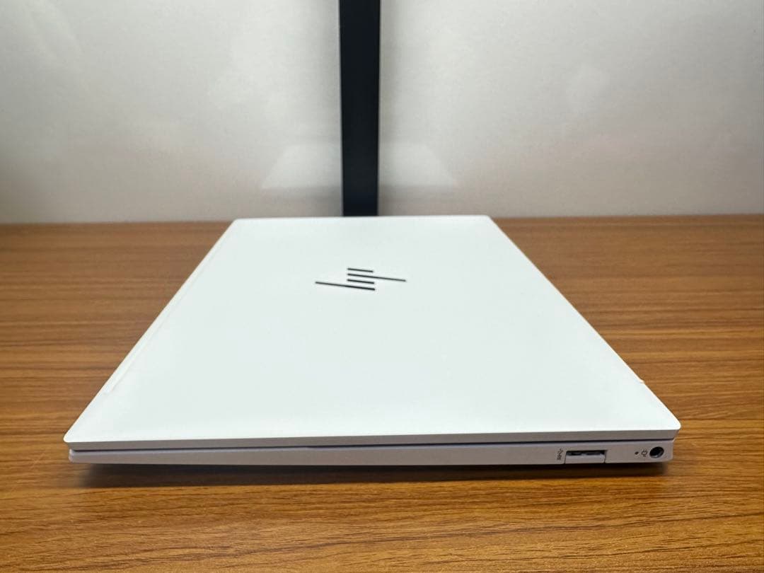 Windowsノート本体 HP Pavilion Aero 13 Ryzen7 7735 16/512