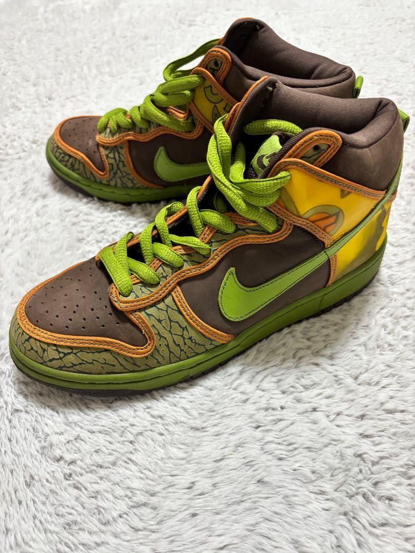 ナイキ　スニーカー