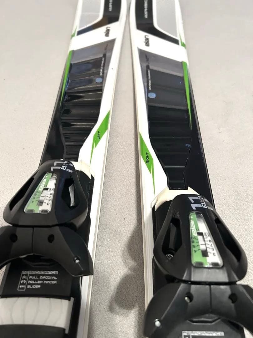 美品　スキー板 ELAN(エラン) AMPHIBIO160