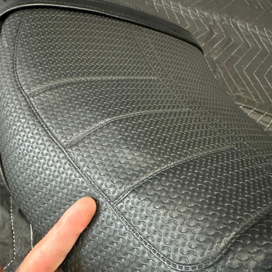 Kawasaki ゼファーx 400 純正シート　期間限定値下げ！