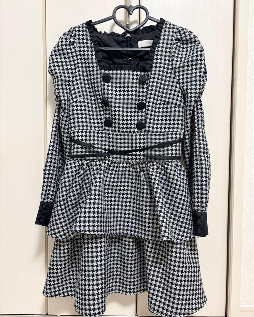 ♡ pium クロスベルトティアードワンピース ♡