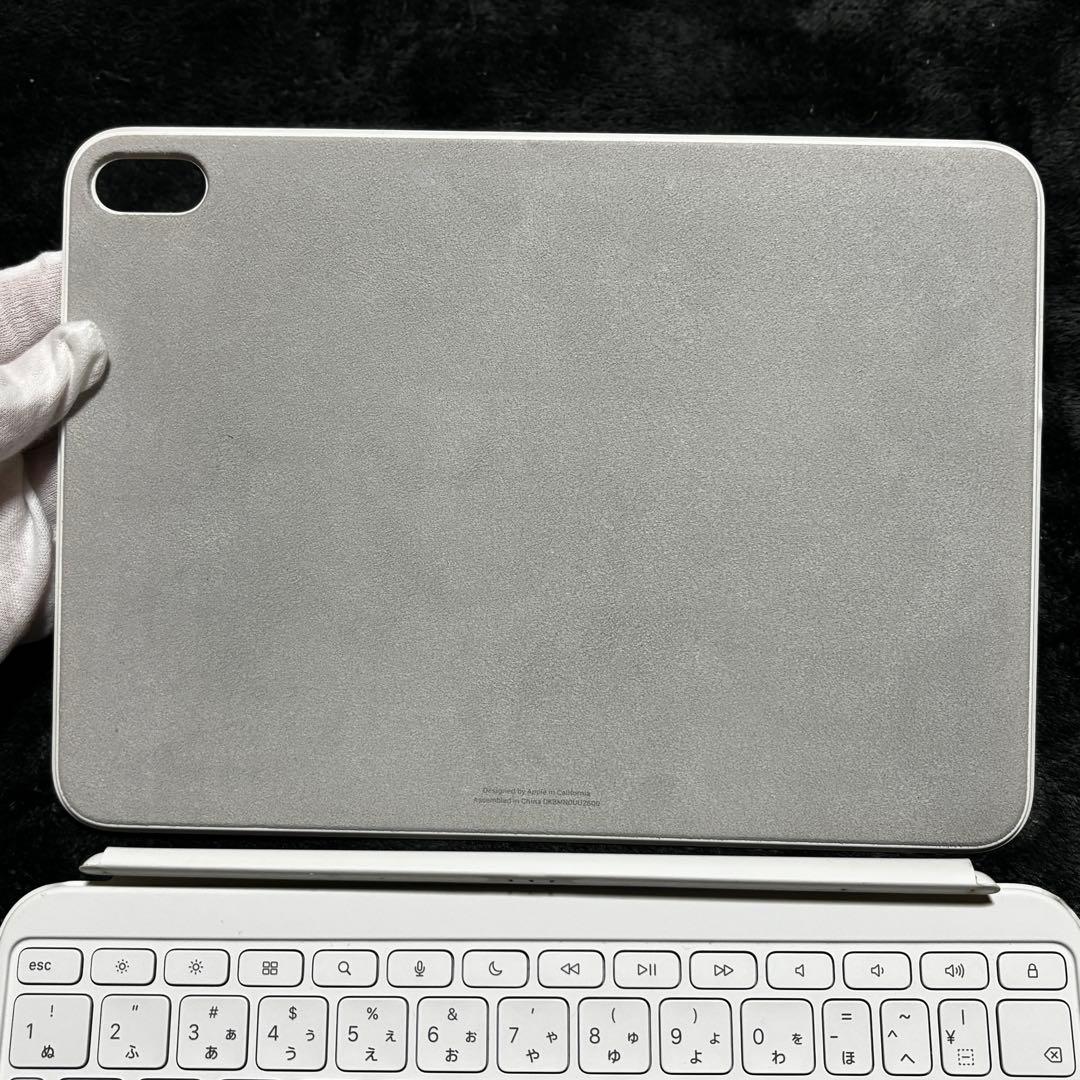 iPad (A16) / 第10世代 Magic Keyboard Folio
