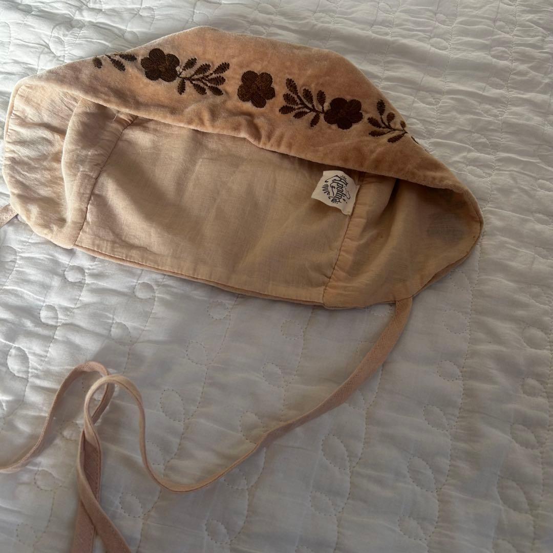 apolina ベロア　帽子