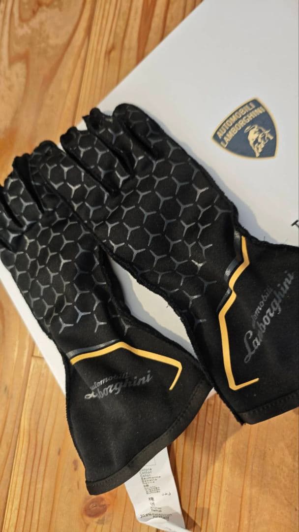 ウラカン STO購入者用グローブ　Lamborghini