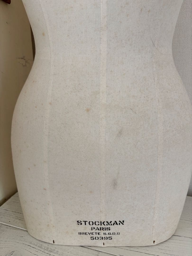 本日限定価格！レディーストルソー　ストックマン　38 インテリアに