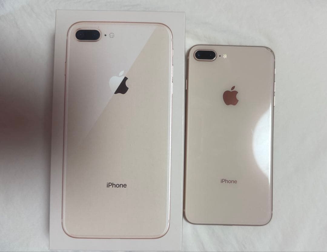 iPhone8 Plus 64GB SIMフリー
