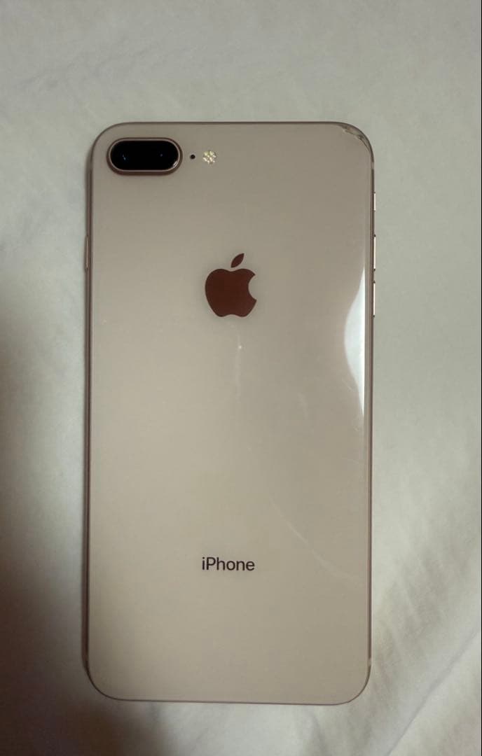 iPhone8 Plus 64GB SIMフリー