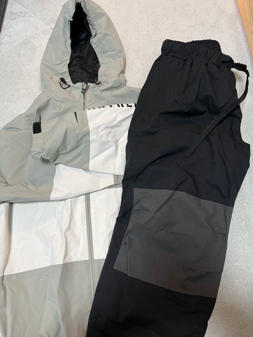 【ユラ】ANTHEM スノーボードウェア パンツのみ