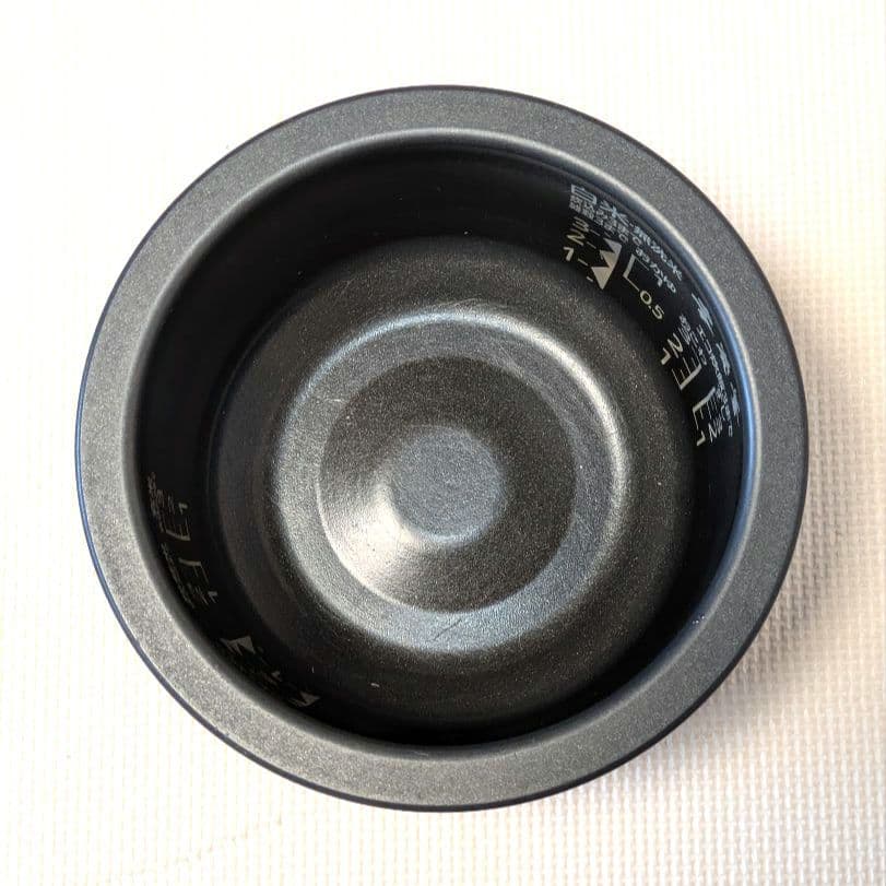 三菱 NJ-SWA06-W 【本炭釜】 3.5合 IH炊飯器 2020年製