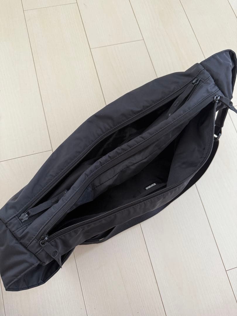 ヘッドポーター　ブラックビューティー　ボディバッグ