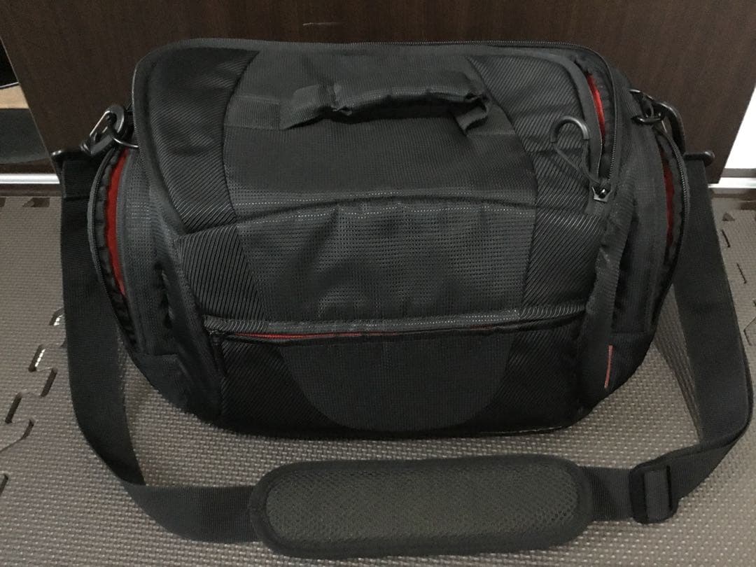 JVC GY-HM175 業務用ビデオカメラ本体、マイク、バック、メモリのセット