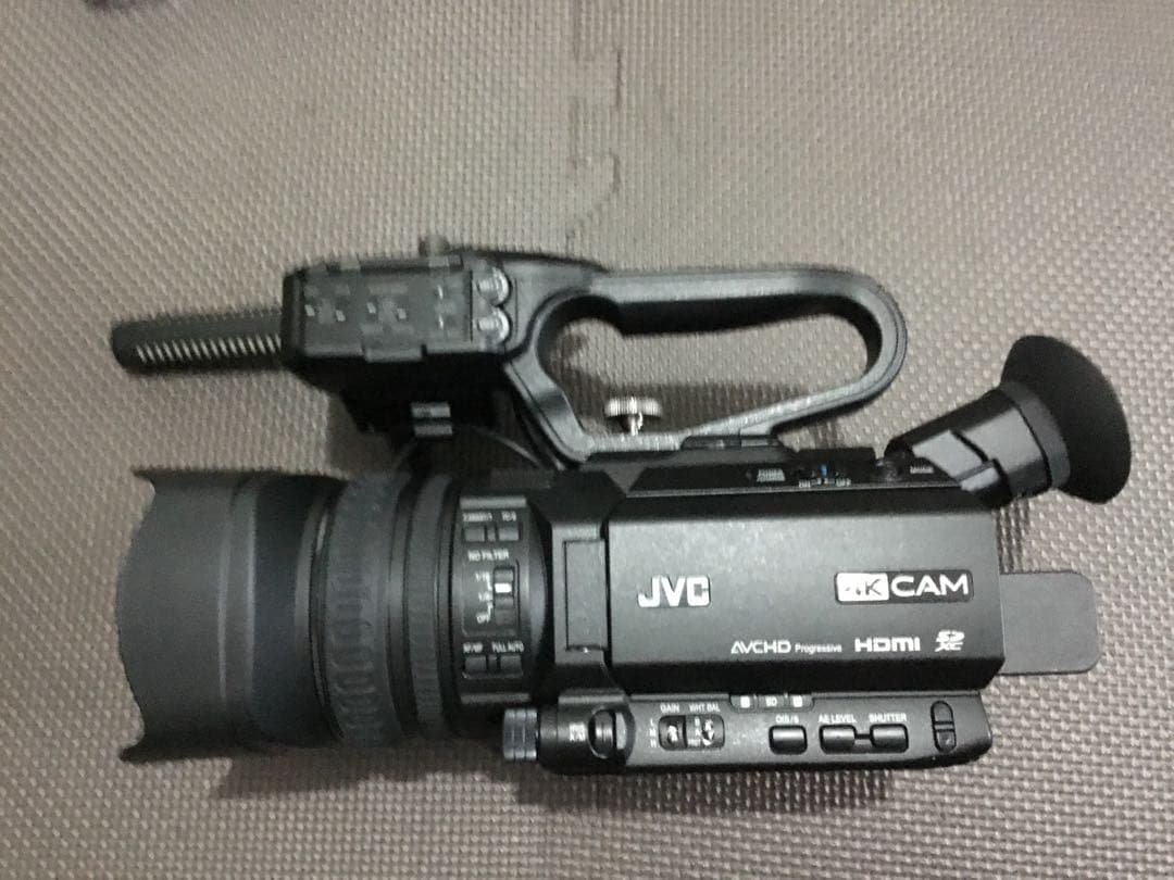 JVC GY-HM175 業務用ビデオカメラ本体、マイク、バック、メモリのセット