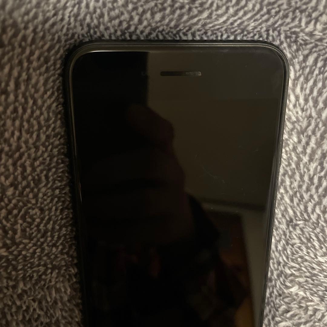 iPhoneSE 第二世代　本体のみ　ブラック　SIMフリー
