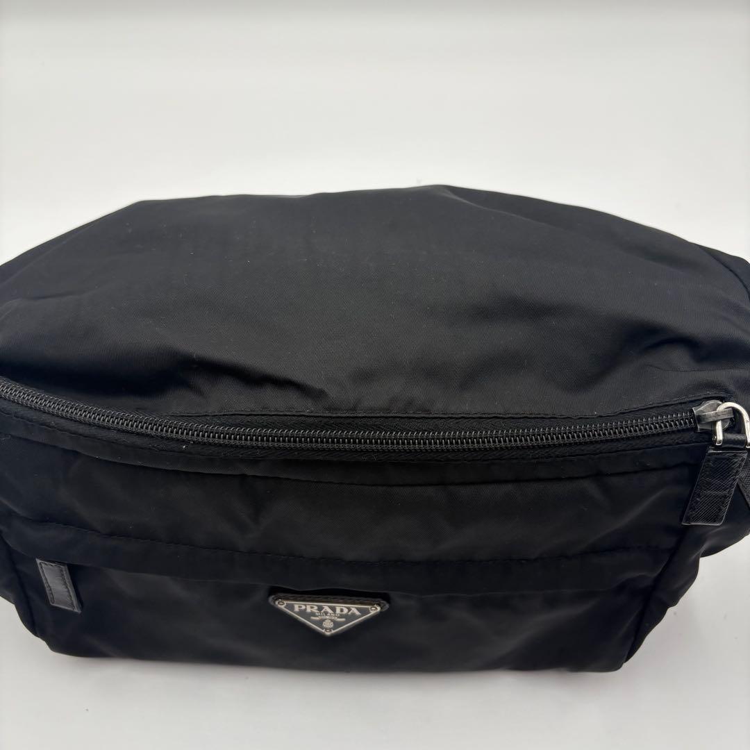 【良品✨】PRADA プラダ　ボディバッグ　ウエストポーチ　ショルダー　ナイロン