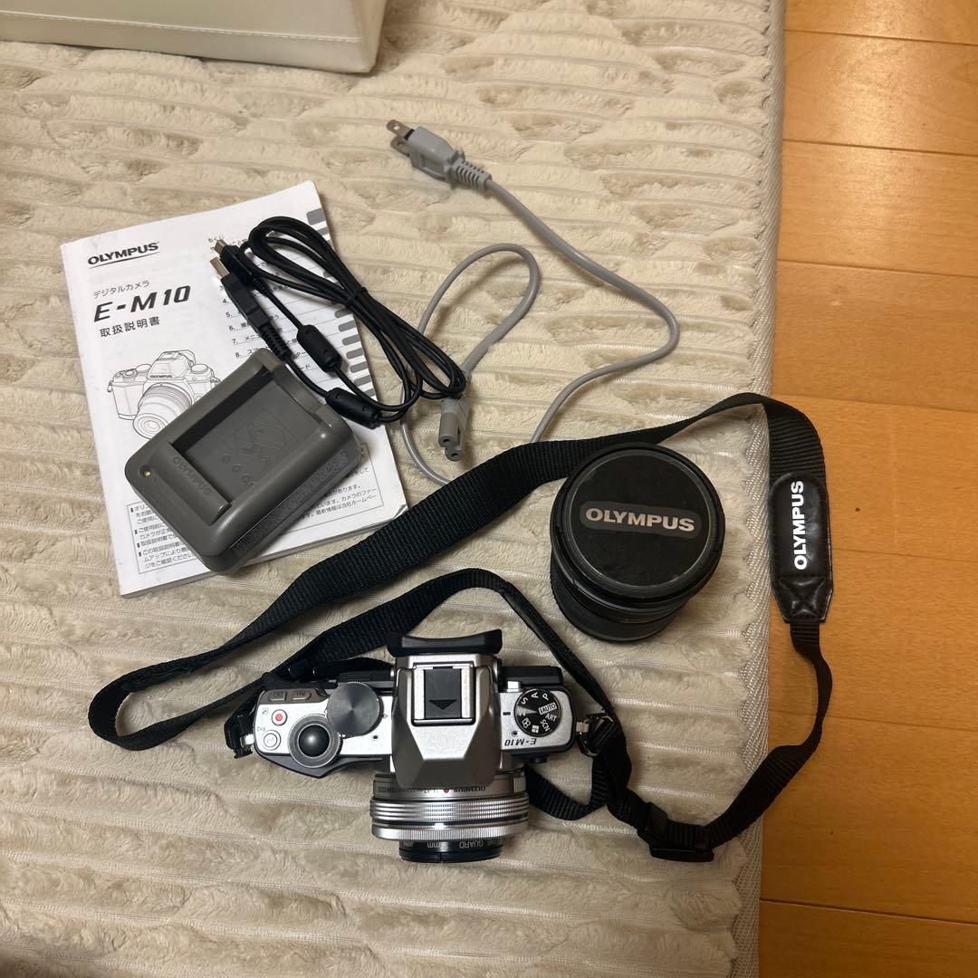 オリンパスOM-D E-M10