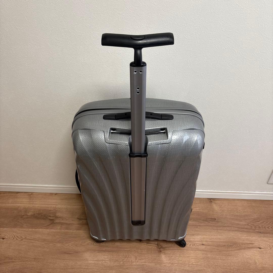 サムソナイトコスモライトスピナー75 旧式　シルバー色　たのメル便利用