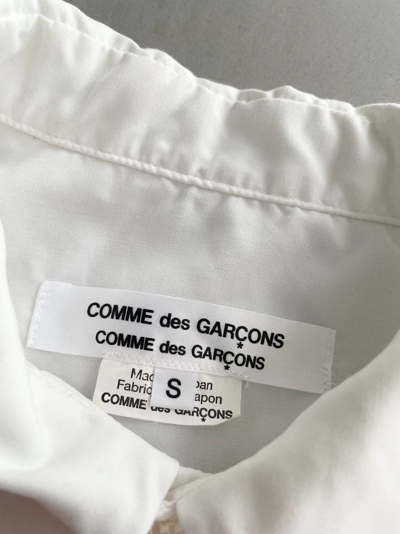 コムコム　フレアシャツ