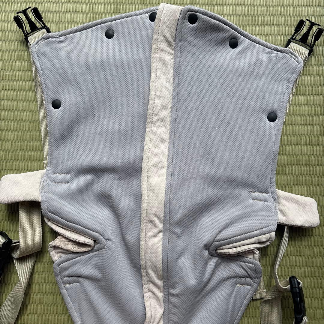 べべスワン抱っこ紐サンドベージュ