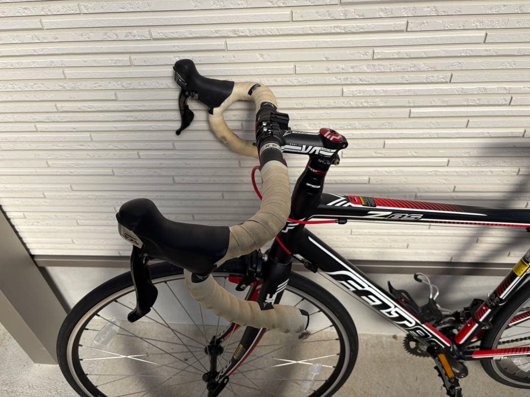 N*3様 Felt Z85 ロードバイク 700C×25C 540mm 競技用自