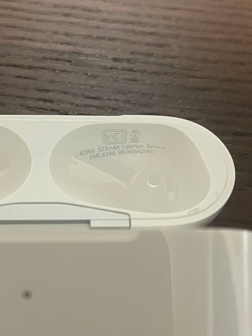 MacBook Air M2、AirPods Pro 2、trackpad