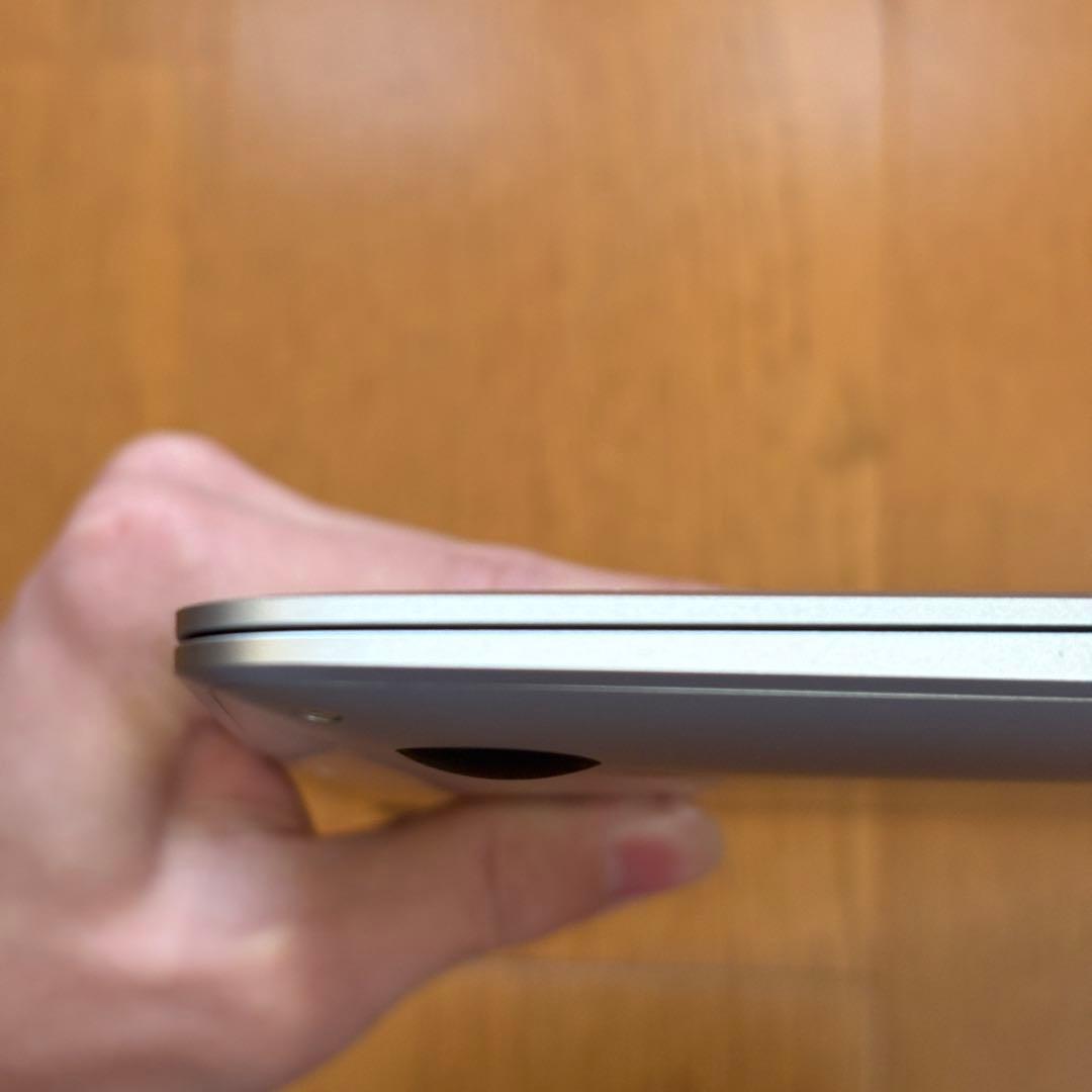 【バッテリー良好・充放電51回】 MacBook Air (M1, 2020)