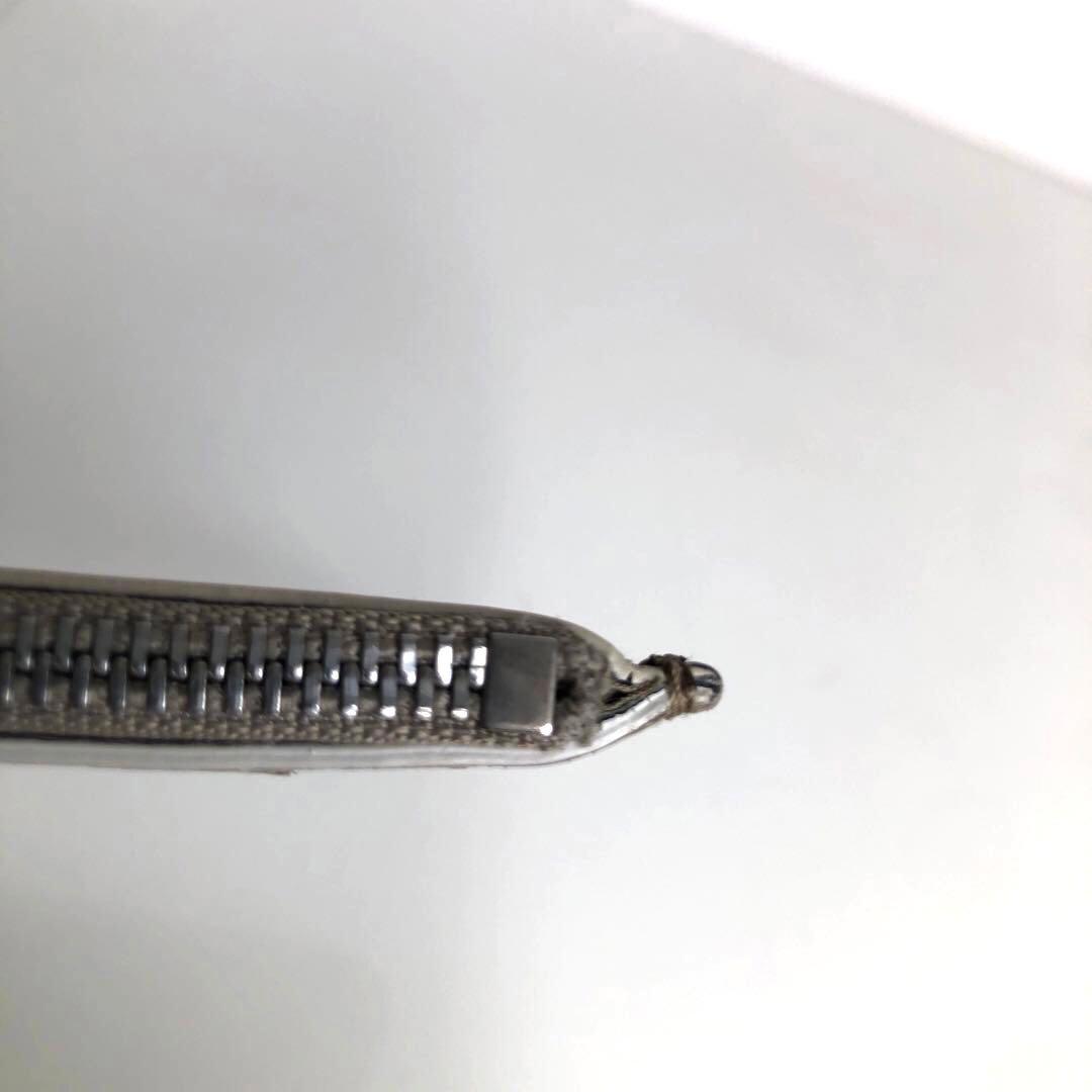 メゾンマルジェラ　カードケース　ケース　パスケース　ミニ財布　レザー財布