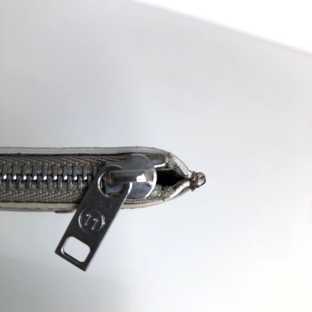 メゾンマルジェラ　カードケース　ケース　パスケース　ミニ財布　レザー財布