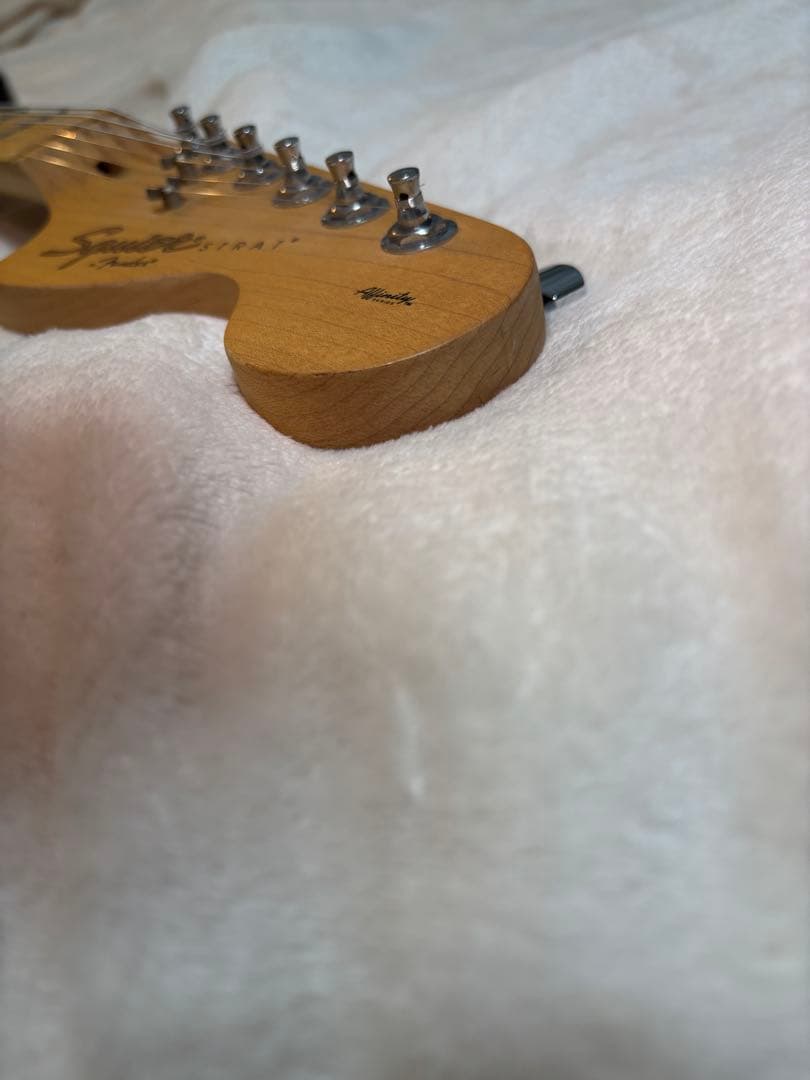 【調整済】squire affinity strato casterサンバースト