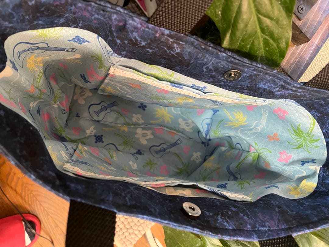 ハワイアンキルトバッグ　トートバッグ