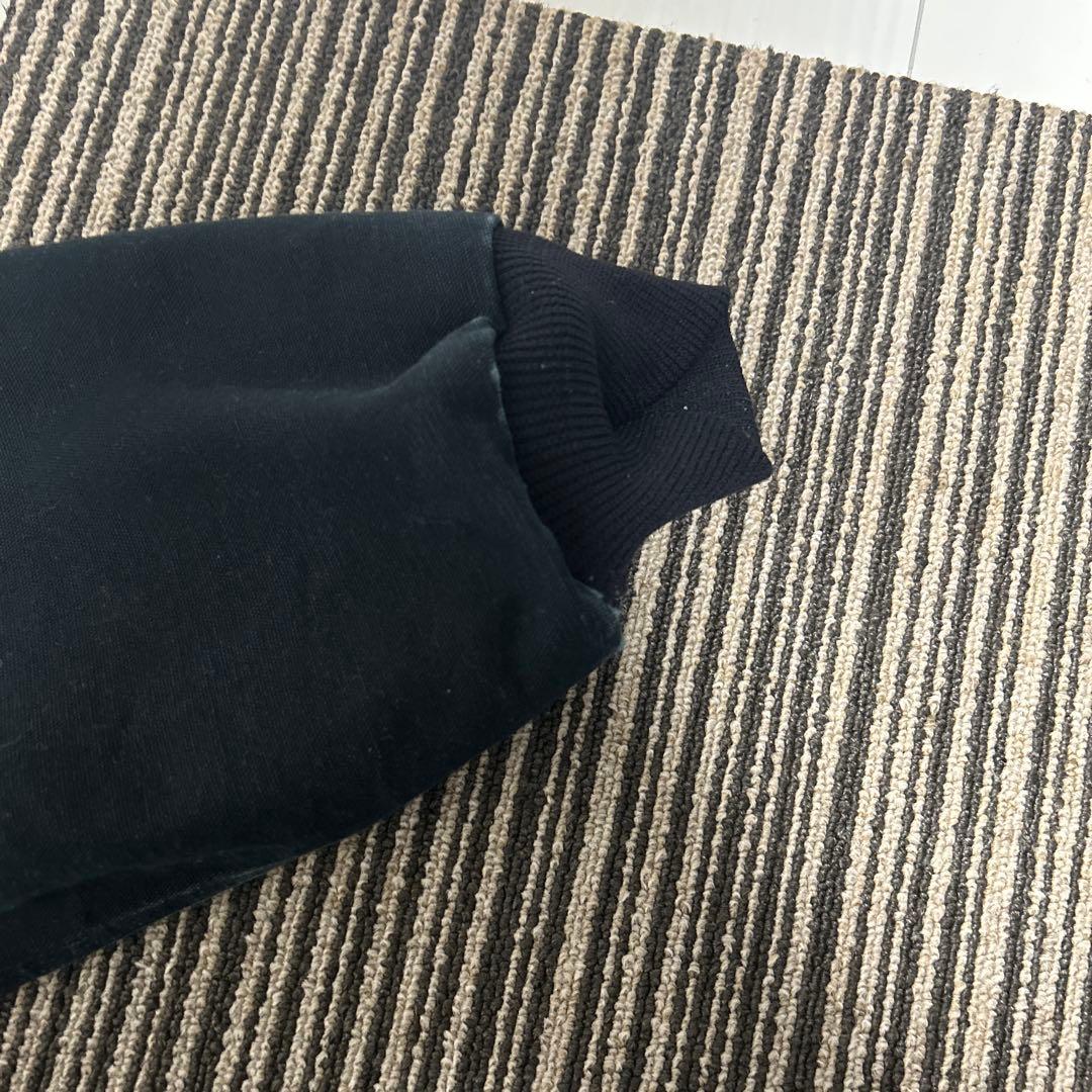 Carhartt ブラック アクティブジャケット