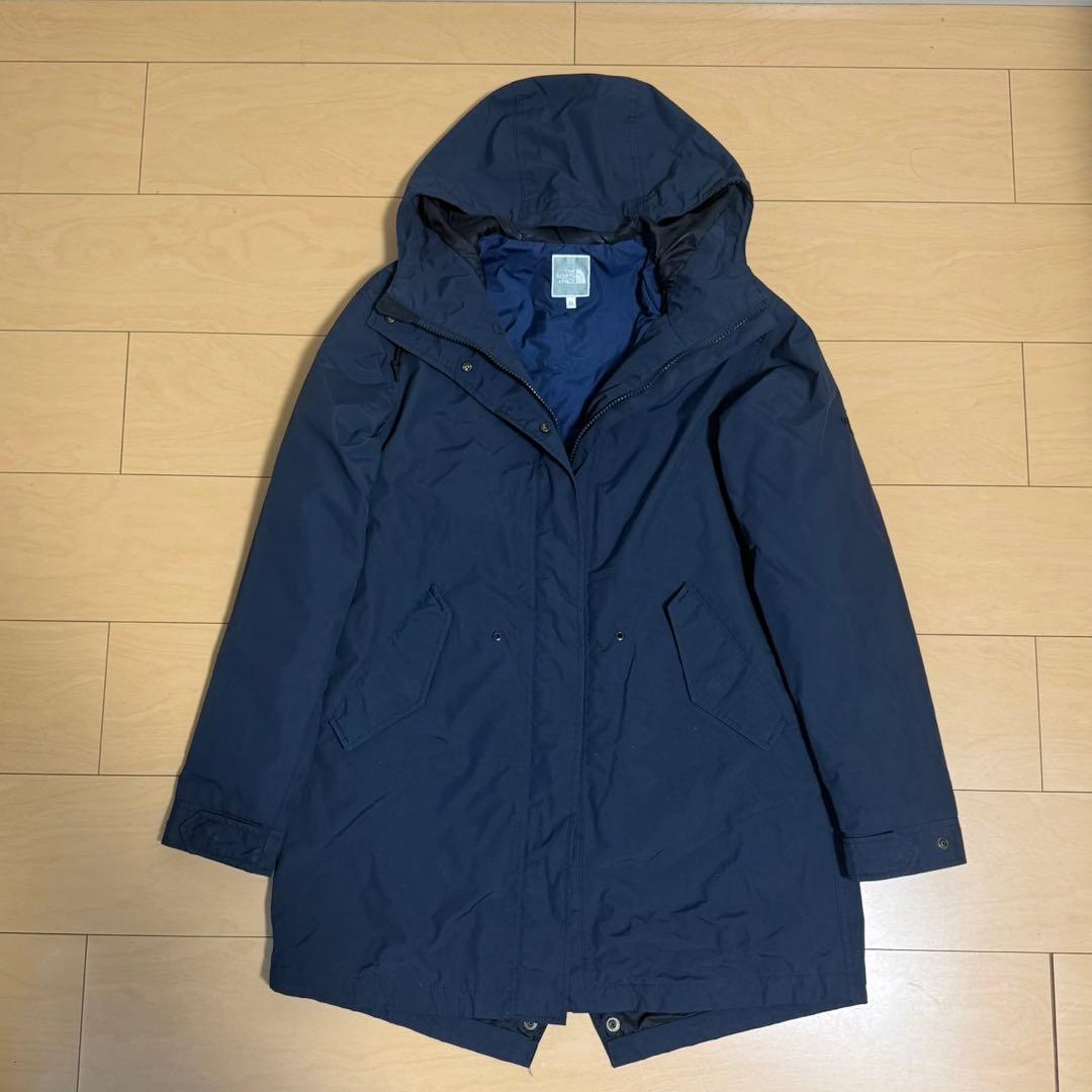 ノースフェイス　フィッシュテールトリクライメートコート　ネイビー　Mサイズ