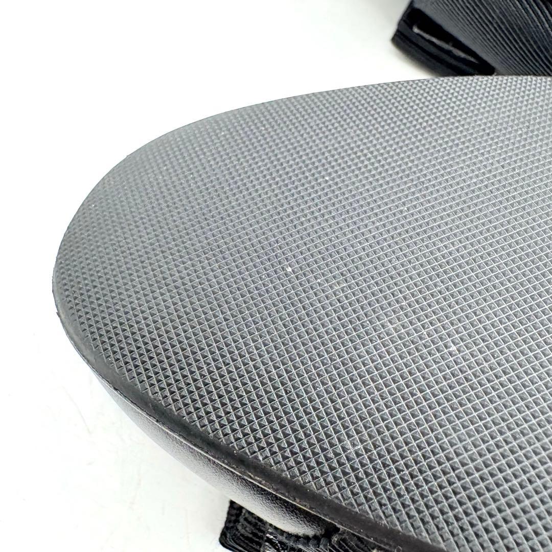 極美品✨サルヴァトーレフェラガモ ヴァラリボン 黒 フラットパンプス レザー