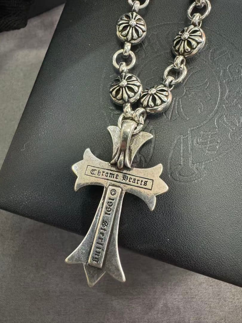 【限定値段】 スモールクロスボールネックレス